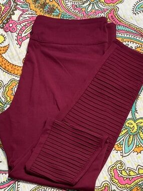 Threads 4 Thought Burgundy Ribbed Panel Leggings